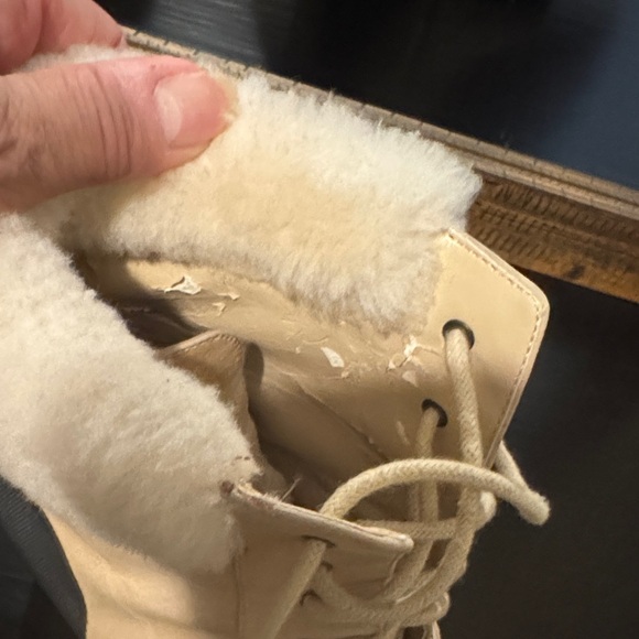 Lauren Ralph Lauren Beige Lace-Up Winter Boots - Picture 5 of 6